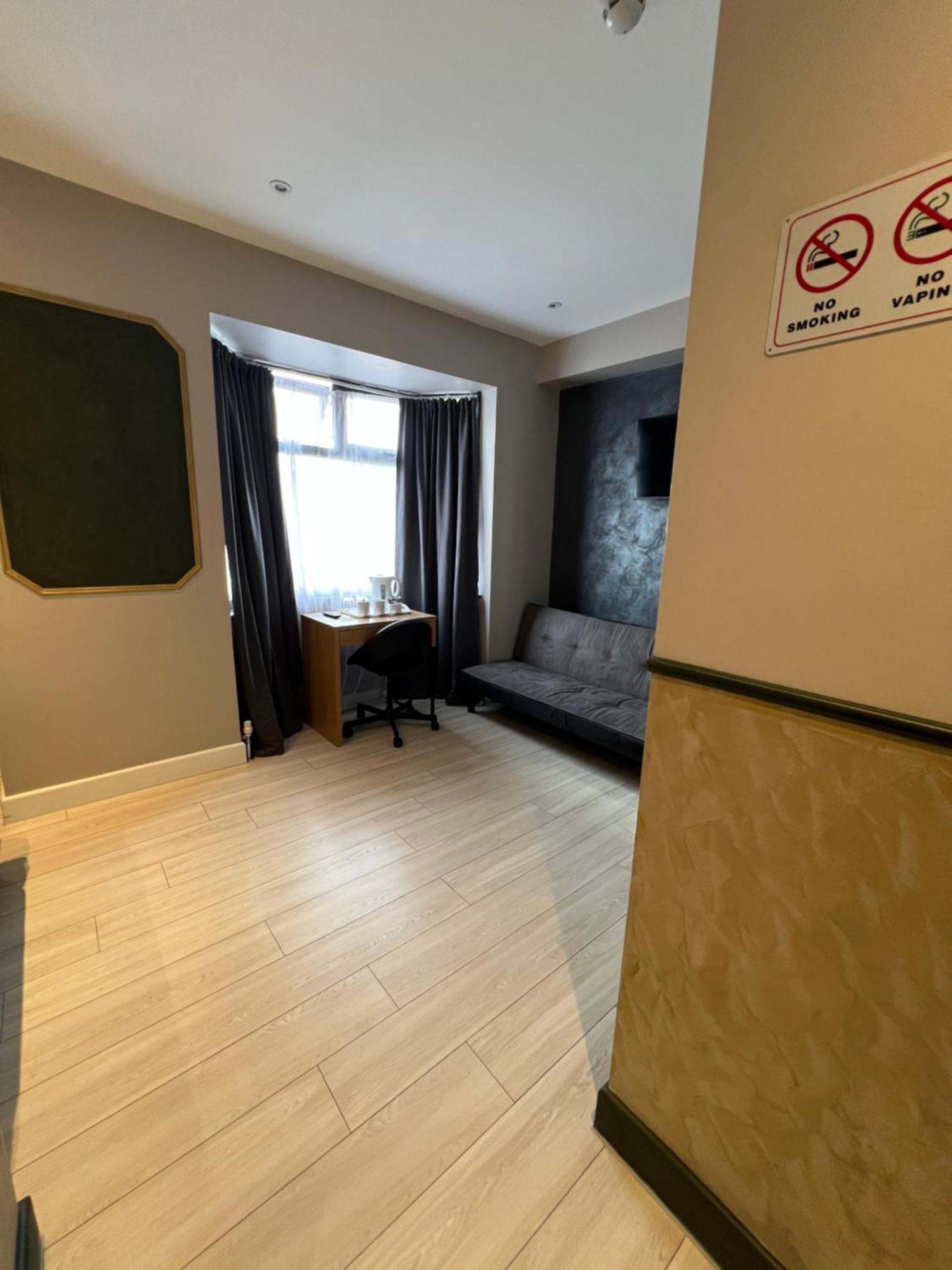 Paragraph Edmonton Palmers Green Eksteriør billede